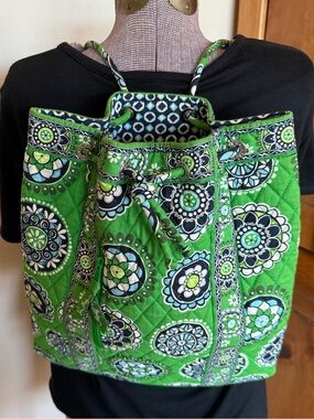 VERA BRADLEY Quilted Floral Medallion Backsack/Backpack